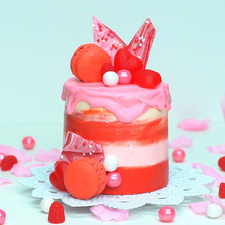 3 Valentine S Day Cakes You Have To See