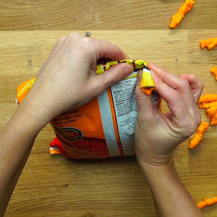 No More Searching for Twist Ties! This Hack Will Seal a Bag of Chips