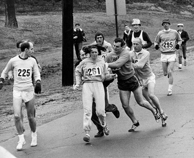 50-years-later-the-first-woman-to-run-the-boston-marathon-finished-the