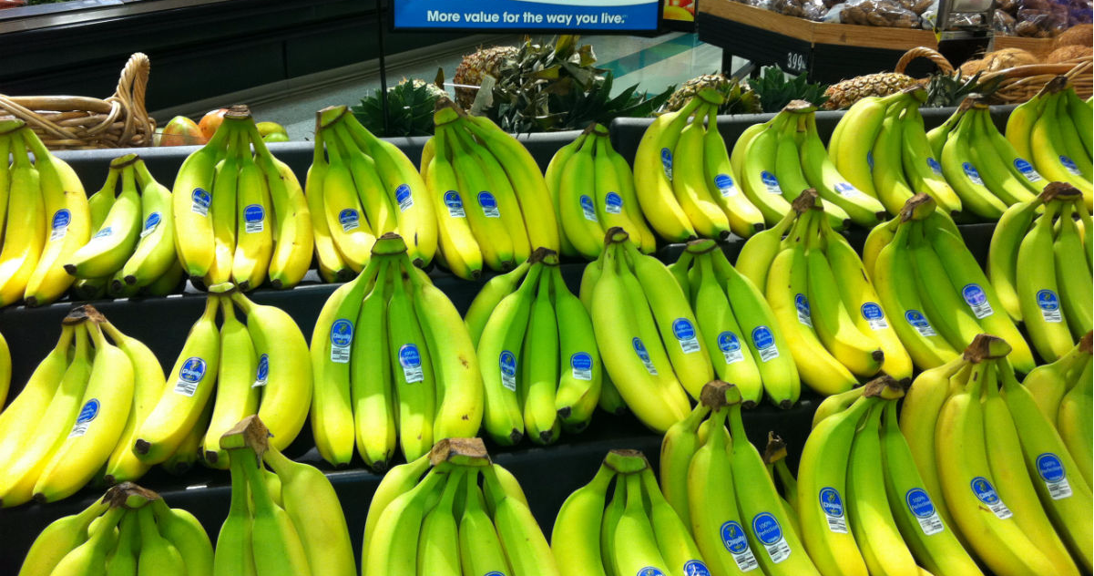 the-bizarre-trick-to-instantly-ripen-green-bananas-like-magic