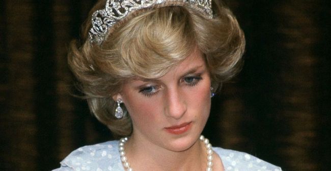Princess Diana's Passionate Secret Affair Exposed