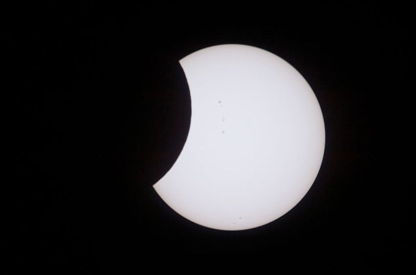 27 Pictures From The Solar Eclipse You Don't Need Glasses To Look At