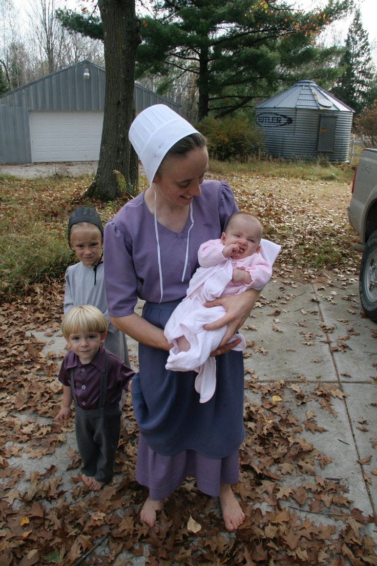 8 Differences About Being Amish and Pregnant That You #39 ll Never Hear