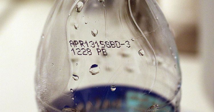 water-bottles-have-an-expiration-date-and-here-s-the-alarming-reason-why