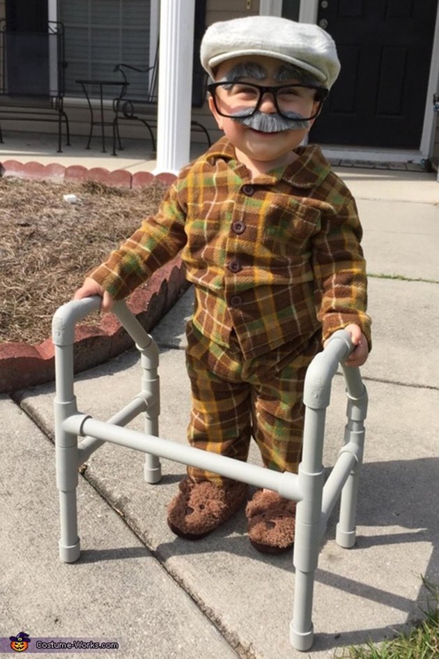 20 Babies Who Have Decided To Dress Just Like Grandma And 