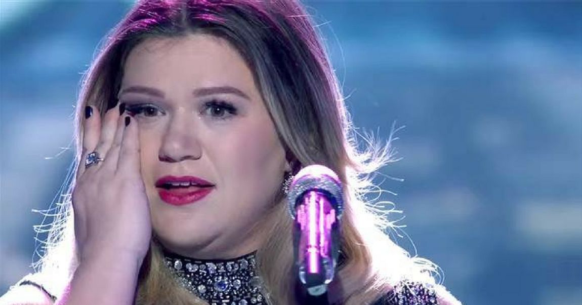 Kelly Clarkson Reveals She Was Contemplating Suicide At The Height Of Her Fame