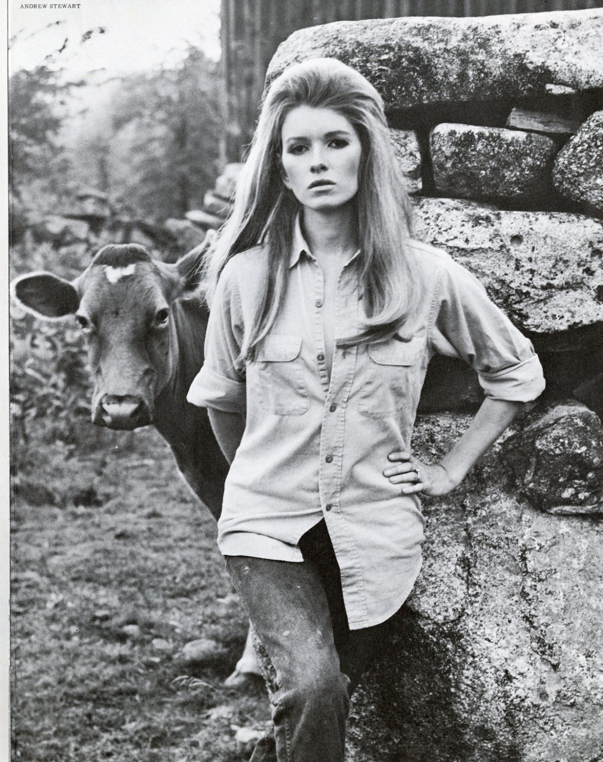 Never-Before-Seen Picture Of Young Martha Stewart Have Resurfaced