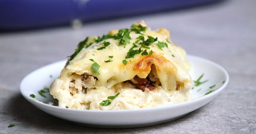 No More Messy Lasagna Serving Thanks to Chicken Bacon Lasagna Rolls