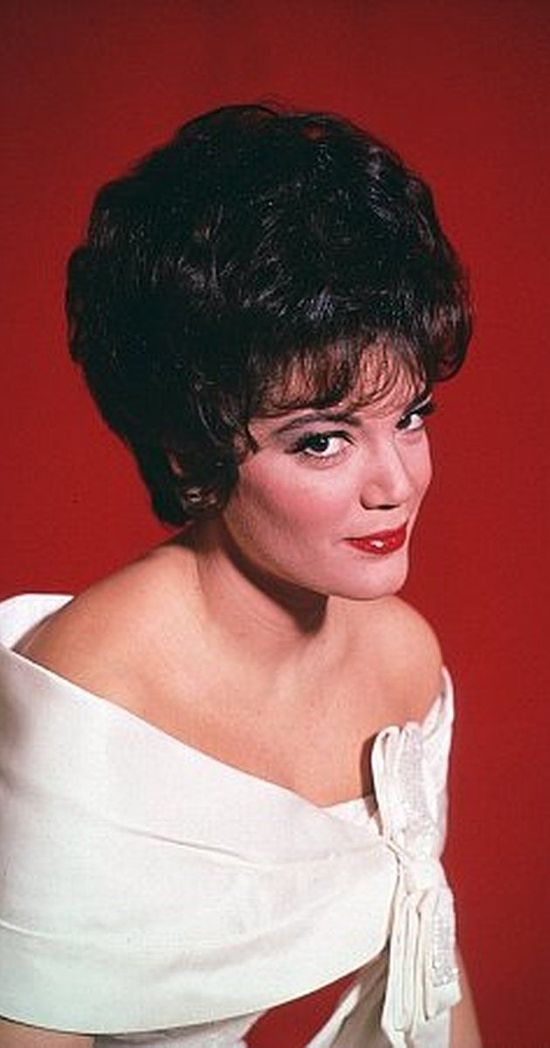 The Twisted Life Of Singer Connie Francis Revealed In Recent Memoir
