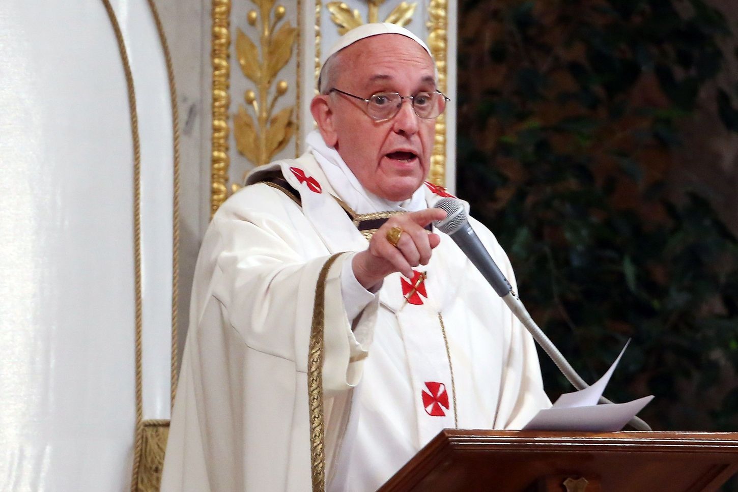 10 Facts About Pope Francis That Are Holier Than Thou