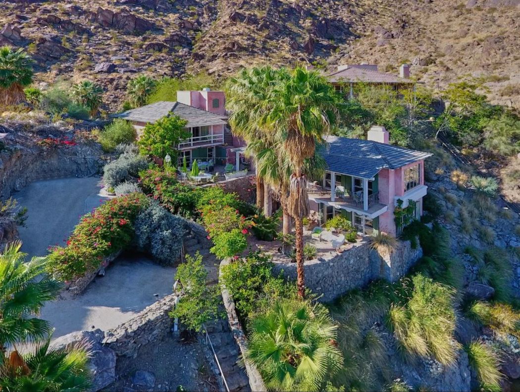 A Look Inside Suzanne Somers's $14.5 Million Home Before She Auctions ...