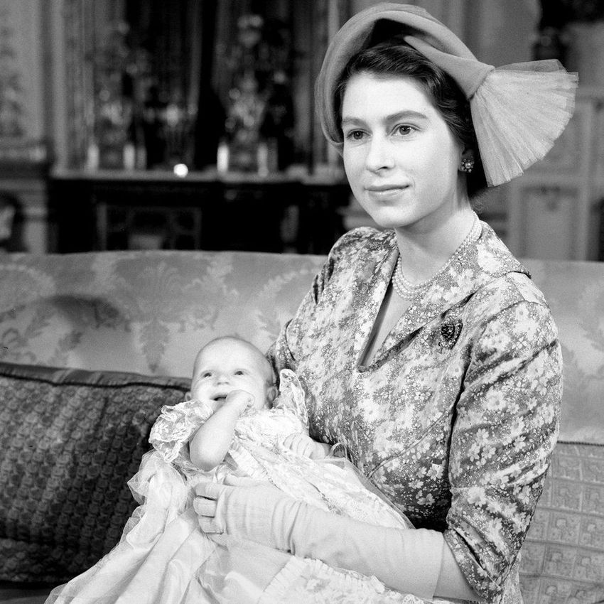 25 Photos Of Queen Elizabeth II Through The Years That Ll Remind You    89175448 3905a42d Cd4c 4b42 A936 Dc10bf398eb7 GH Content 850px 