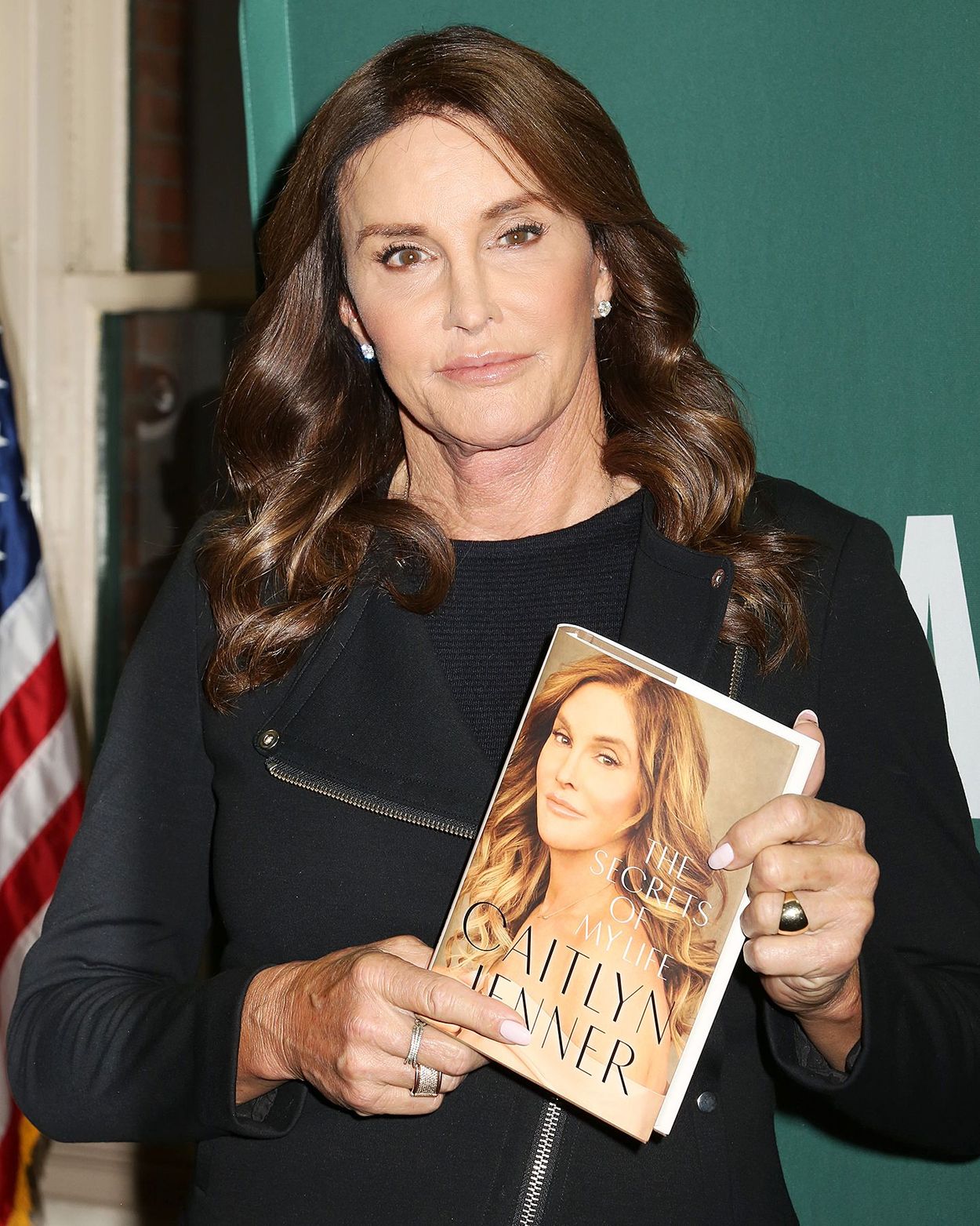 Caitlyn Jenner Reveals She Didn T Trust The Kardashians With Reassignment Surgery