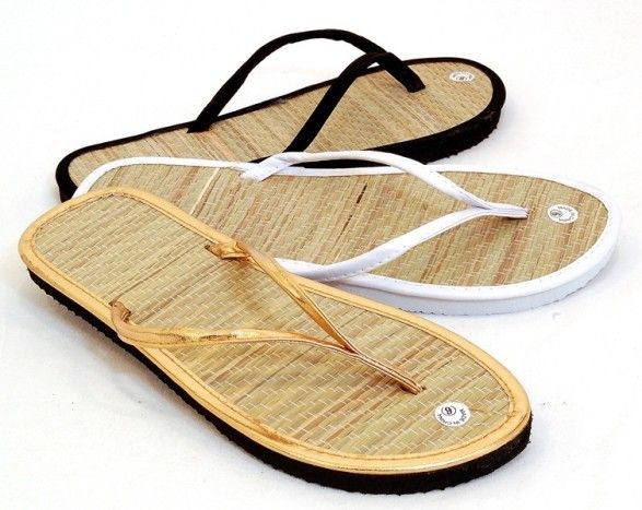 8 Reasons You Shouldn't Wear Flip-Flops And 6 Ways To Protect Yourself ...