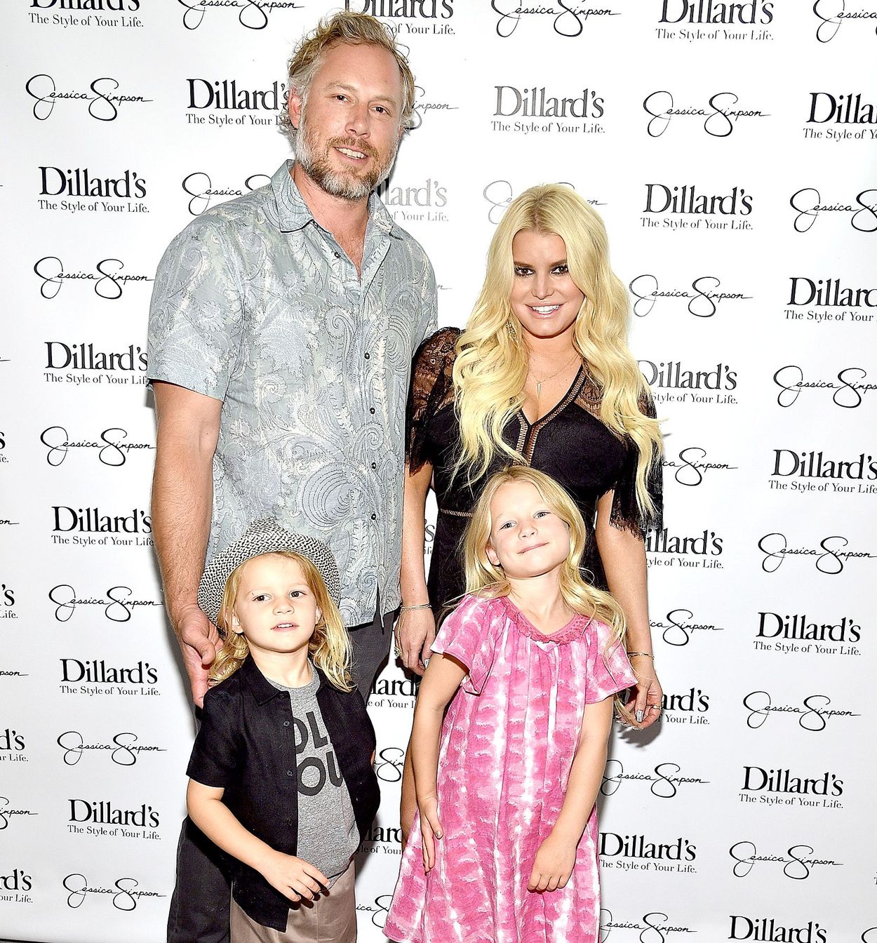 Jessica Simpson Under Fire For Her Parenting Skills After Posting ...