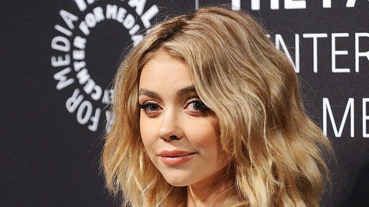 Sarah Hyland Shares Photos Of Swollen Face After Being Hospitalized