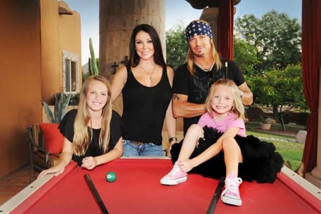 Bret Michaels Daughter Has Grown Into A Gorgeous Swimsuit Model 5896