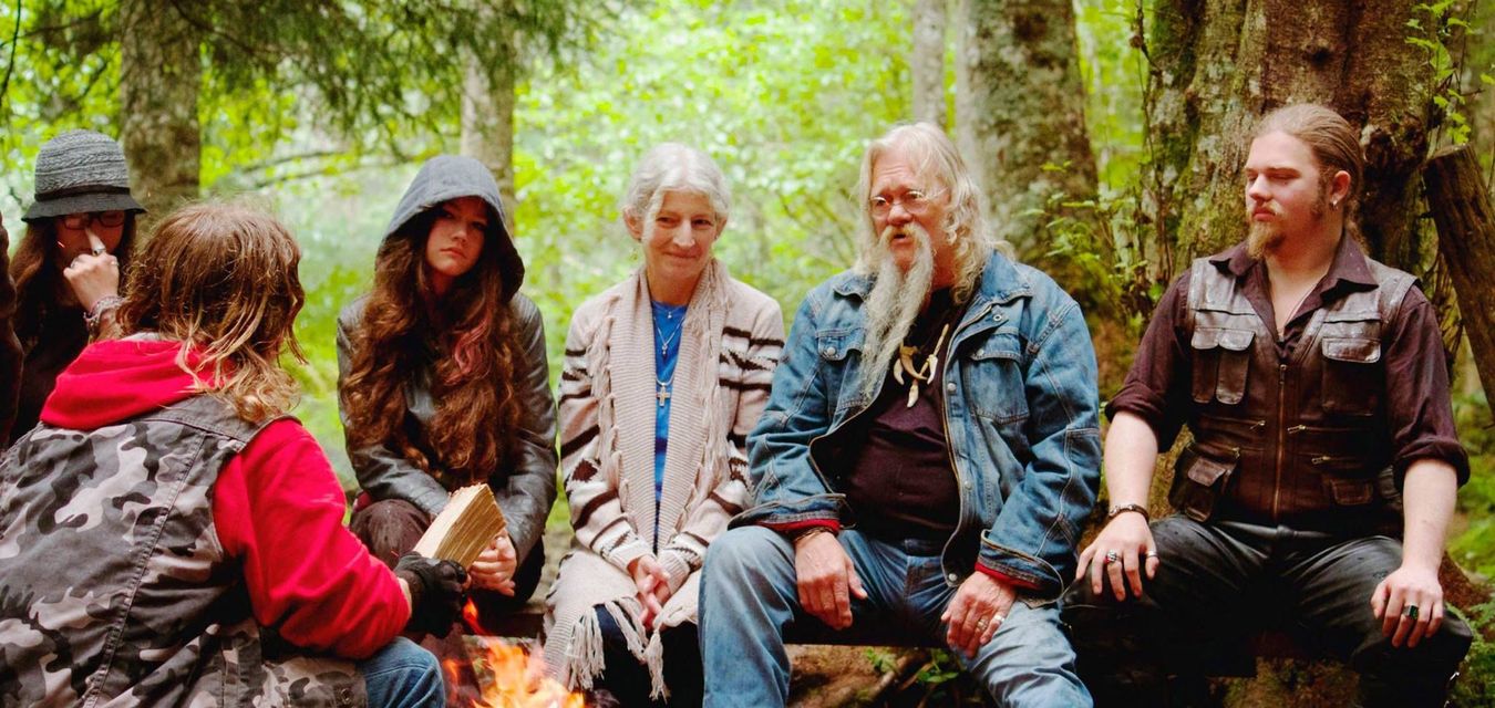 Alaskan Bush People Star Gets Married In Intimate Wedding 1309