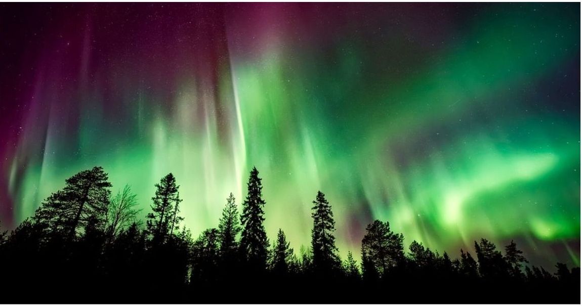 Look Up The Northern Lights Will Be Visible Over The U.S. Tonight