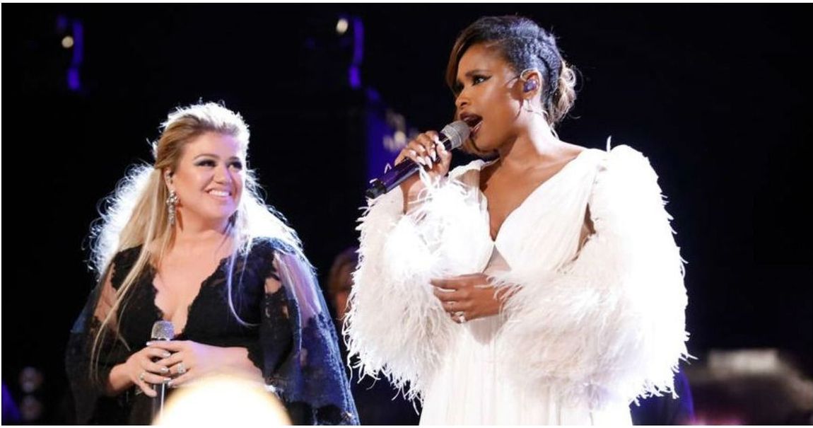 Kelly Clarkson And Jennifer Hudson Perfomed A Heavenly