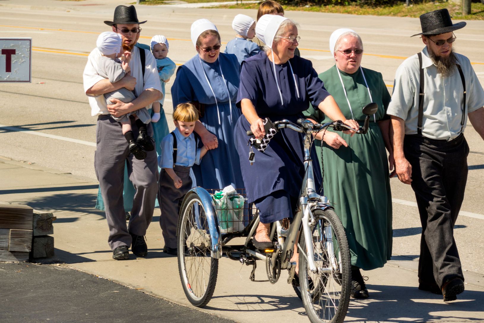 Amish Life: 10 Facts That Will Send You On A Rumspringa